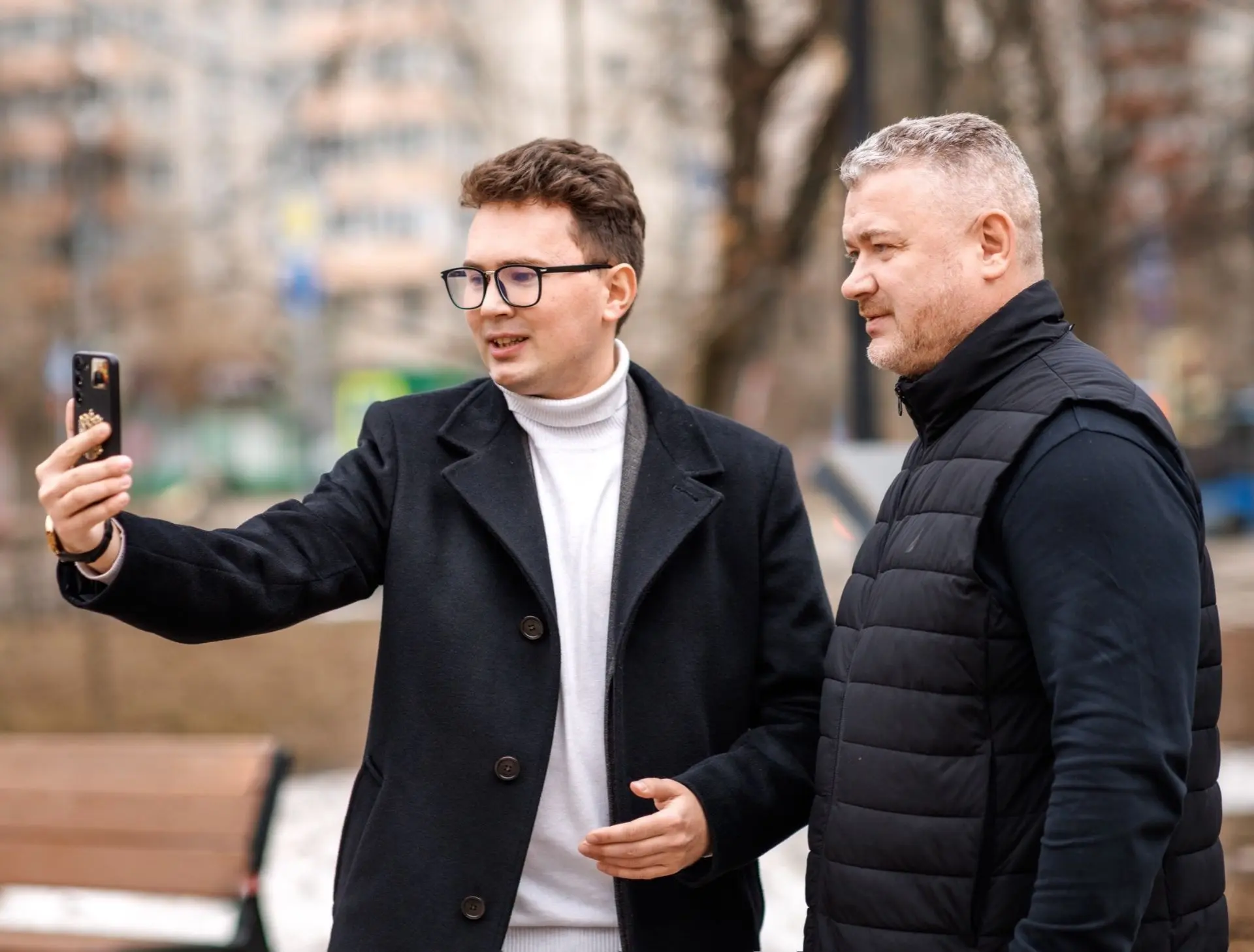 Евгений Витальевич, примите искренние поздравления с днём рождения!

Ваш главный талант — разглядеть