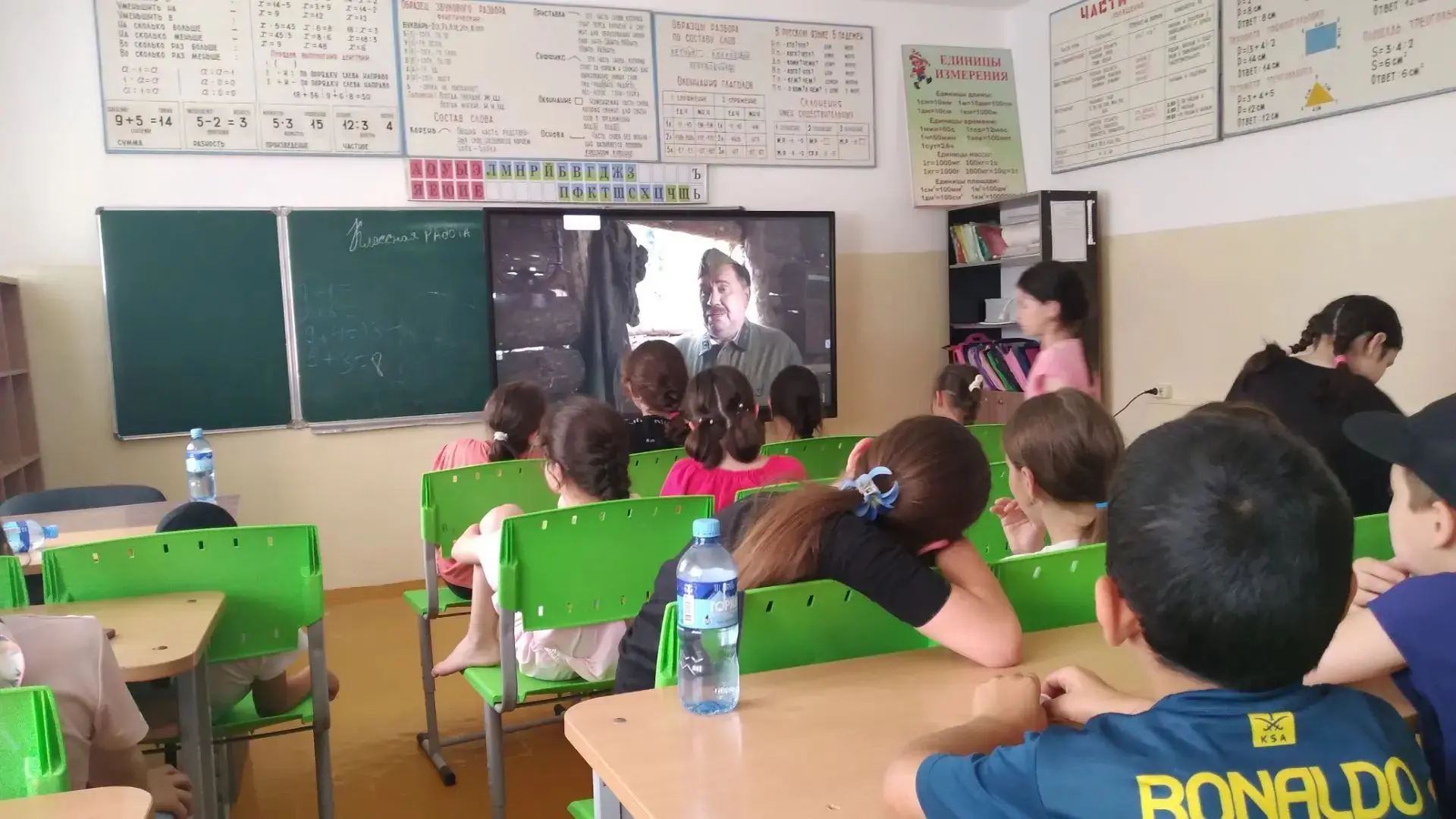 Вот и прошел 17 день в школьном лагере.

Семнадцатый день смены оказался насыщенным и увлекательным 