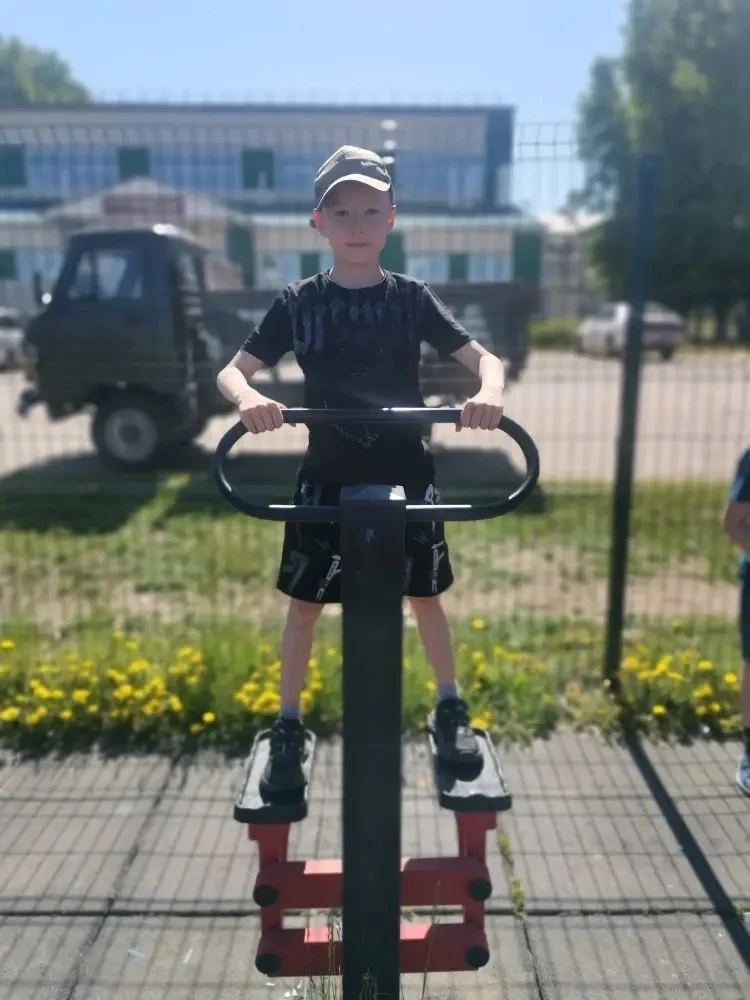 ☀️ Среда в школе получилась невероятно активной и познавательной! ✨

🤸‍♂️ С самого утра спортивная 