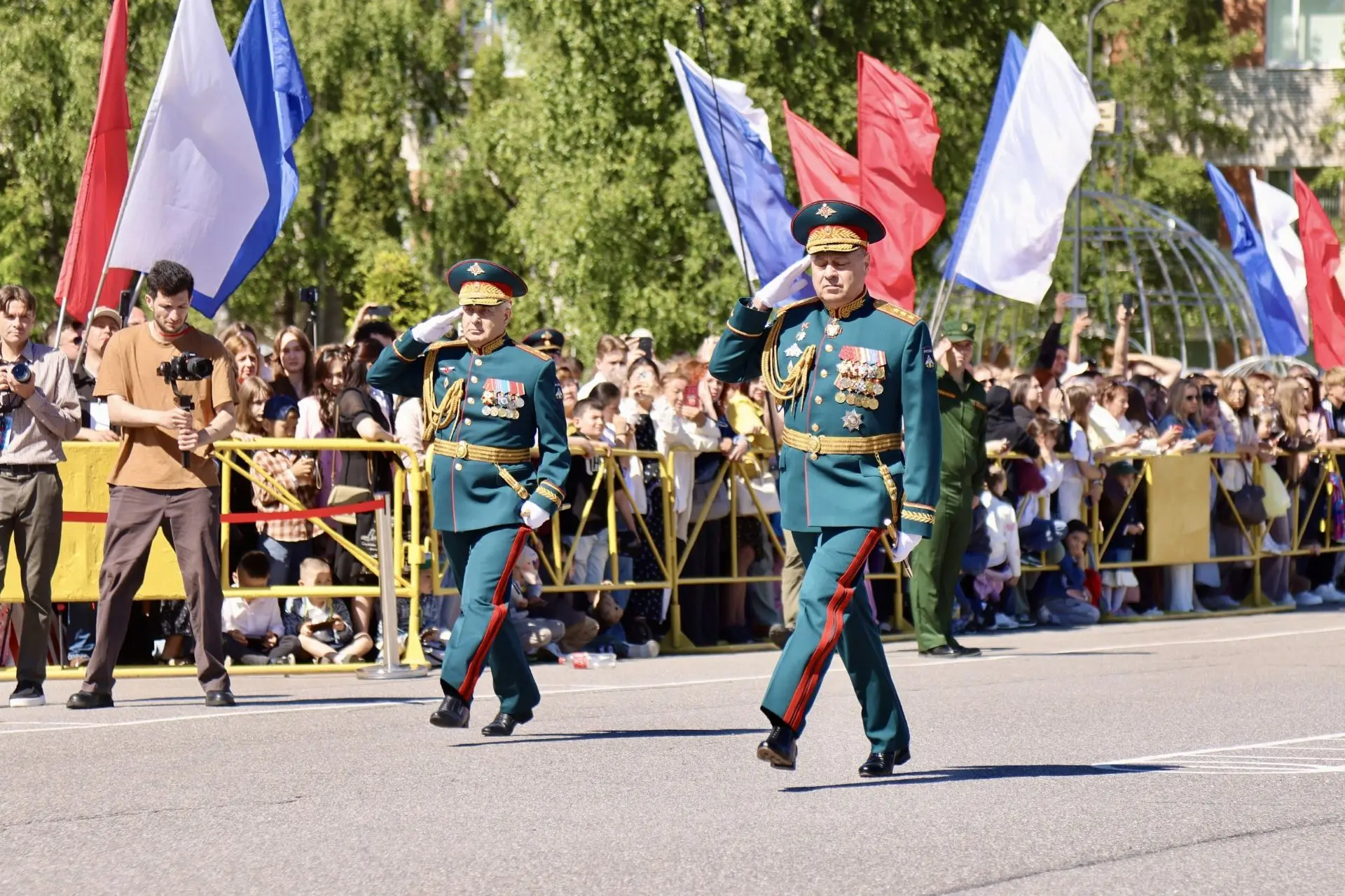 ВЫПУСК: защитники Отечества в едином строю !                                                🫡 Для в