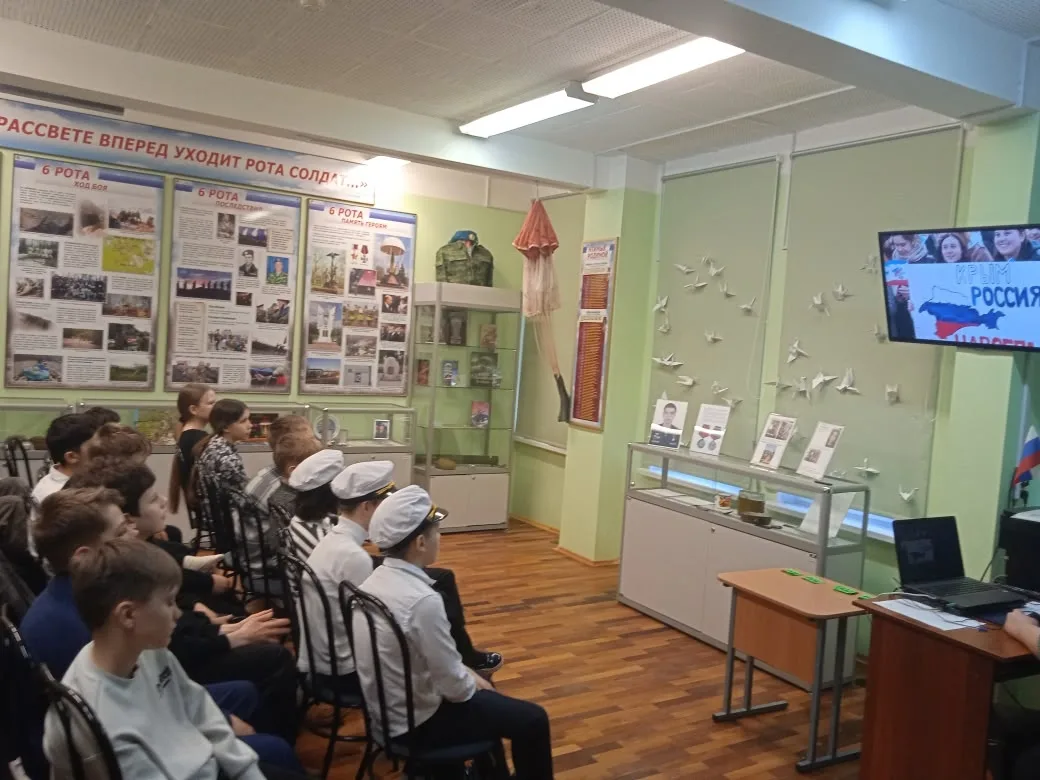 «Наш Крым»: путешествие по родной земле с юными юнгами ⚓🌊  В преддверии Дня воссоединения Крыма с Ро