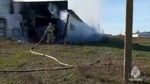 В Курской области три пожара за сутки произошли из-за замыкания проводки