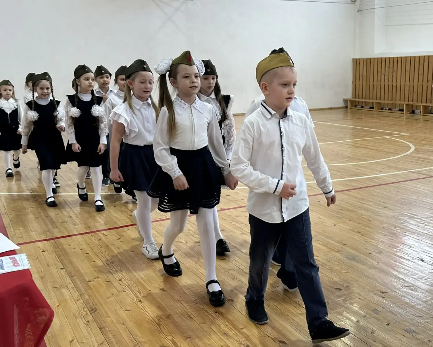 Публикуем фото о первых днях Школьного этапа Всероссийской военно-патриотической игры «Зарница 2.0»,