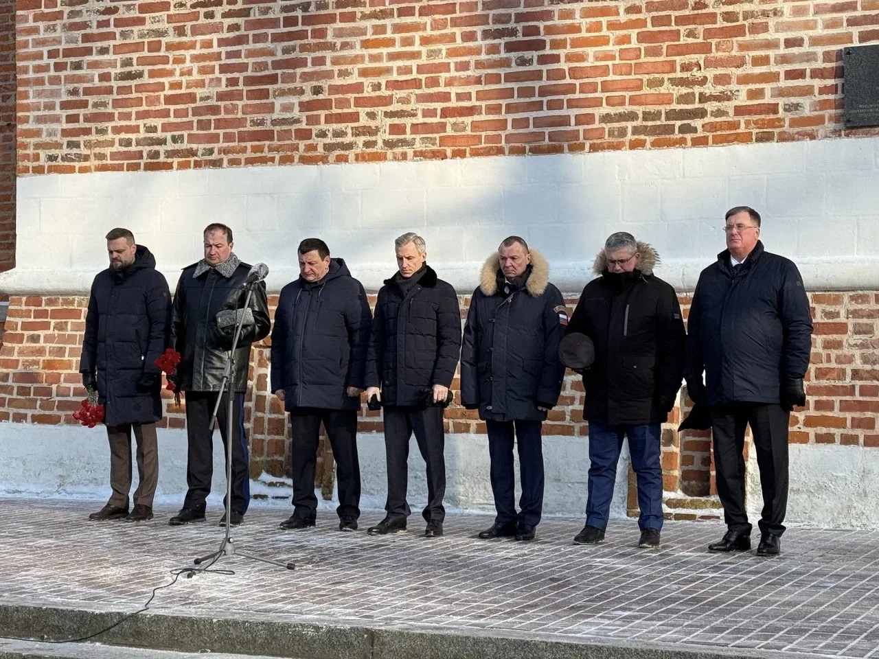 🎖️Открыли празднование предстоящего Дня защитника Отечества торжественным митингом в сквере Памяти Г