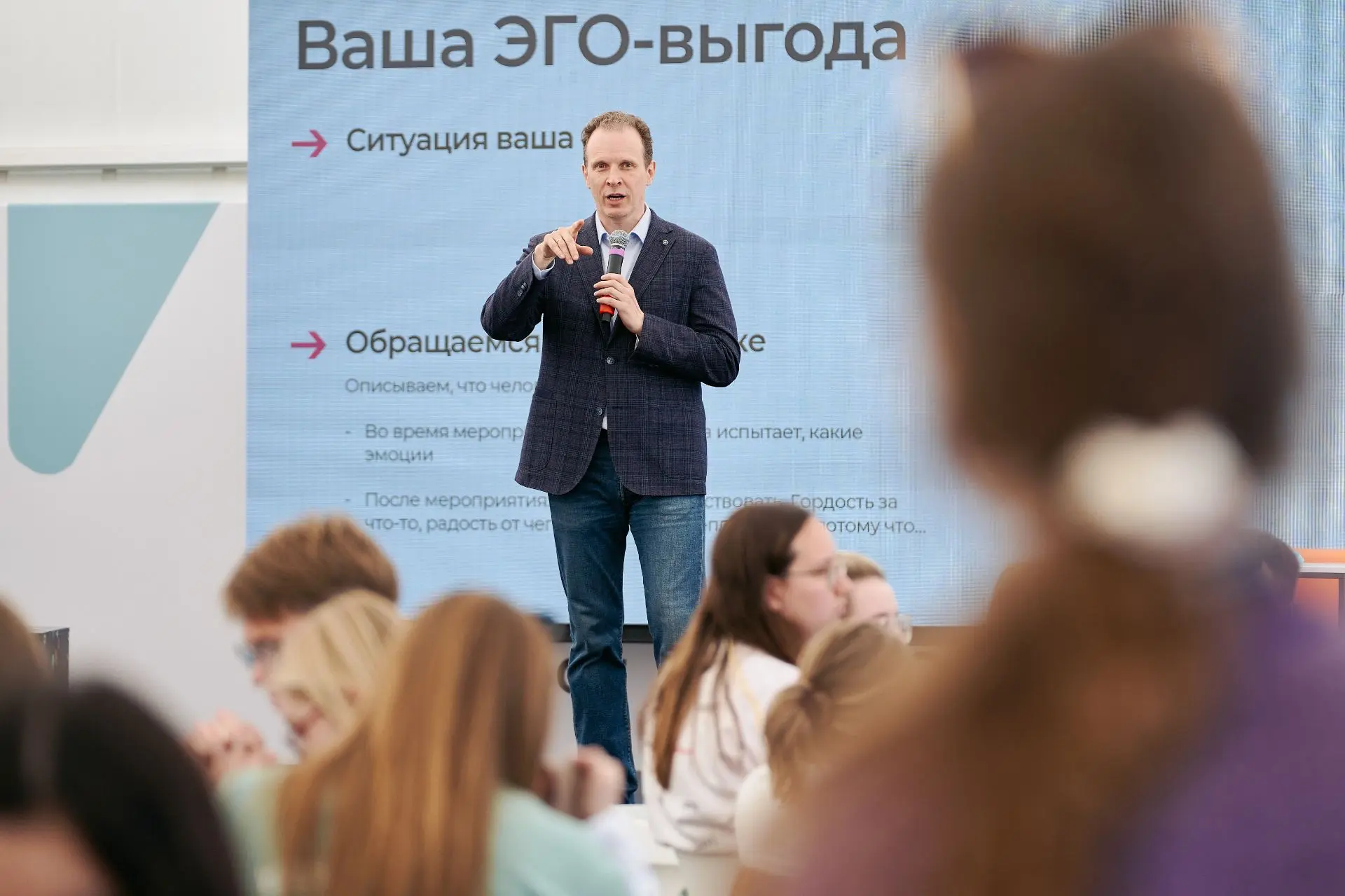 Как получать от нейросетей человеческие посты и продающие тексты? Детально прорабатыват...
