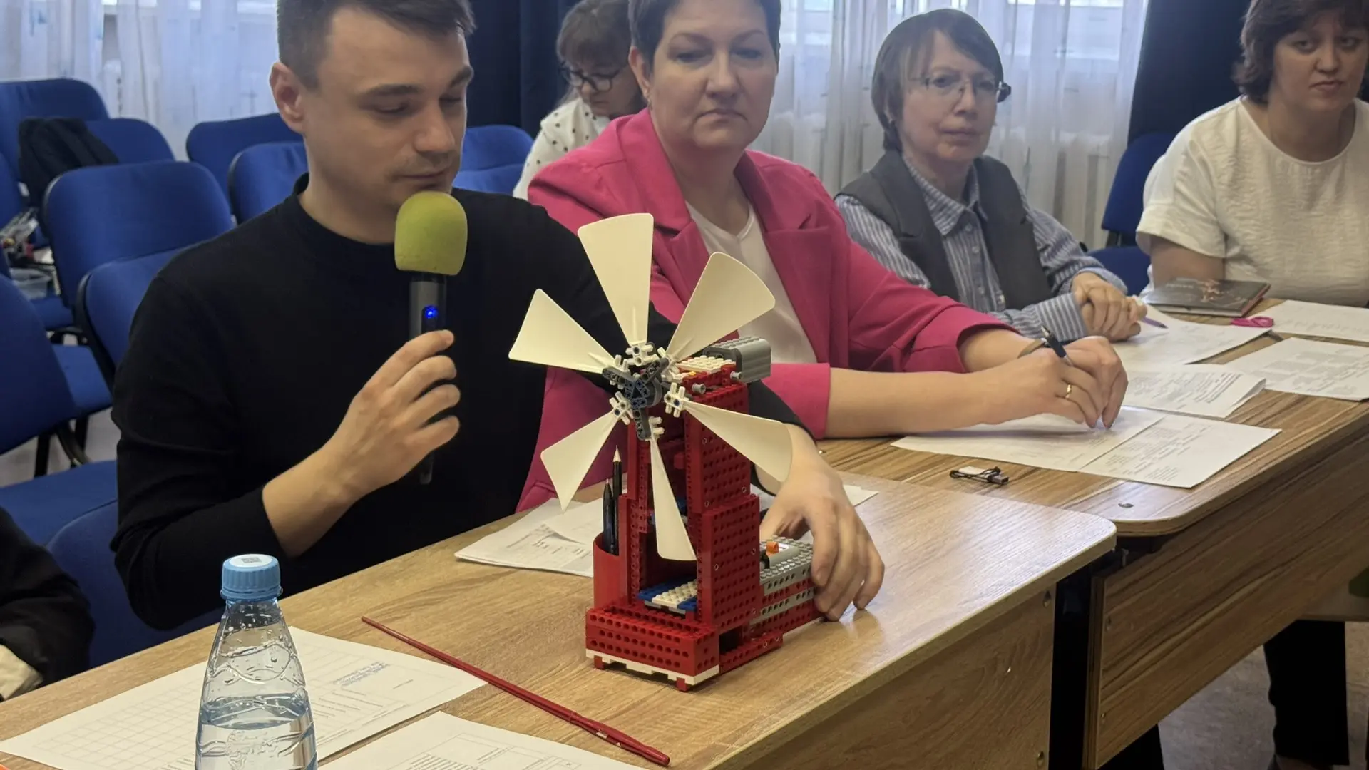 НАУЧНО - ПРАКТИЧЕСКАЯ КОНФЕРЕНЦИЯ   В нашем лицее состоялась научно-практическая конференция, посвящ