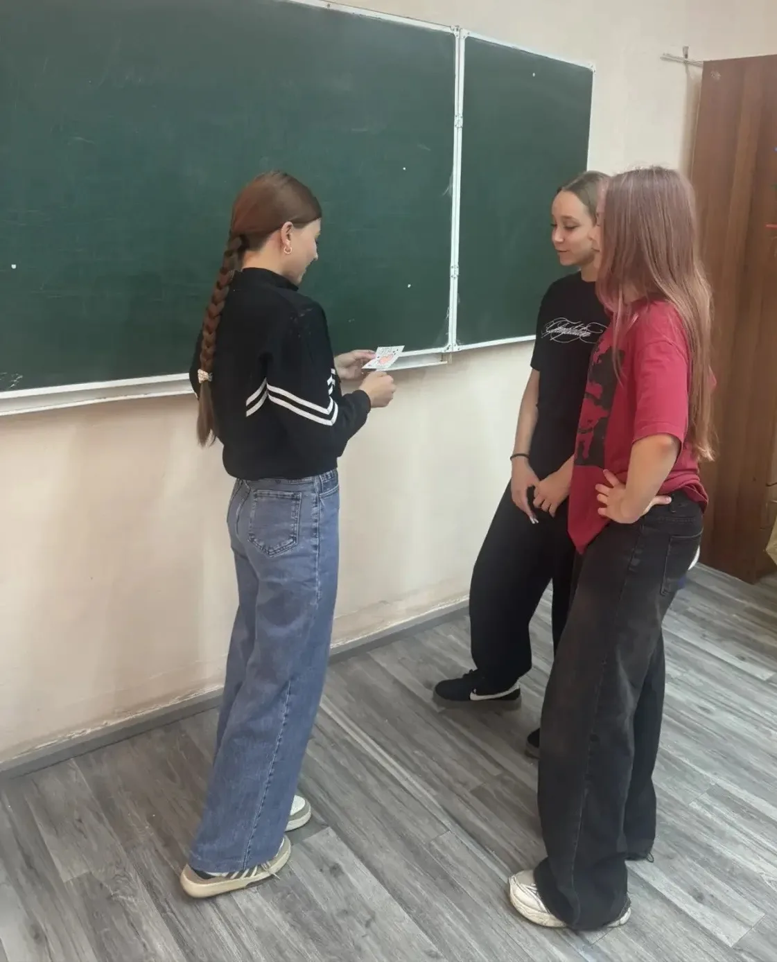 🔥 Лето с пользой: как наши ребята защищают свои права и деньги!В рамках нашего курса летней занятос