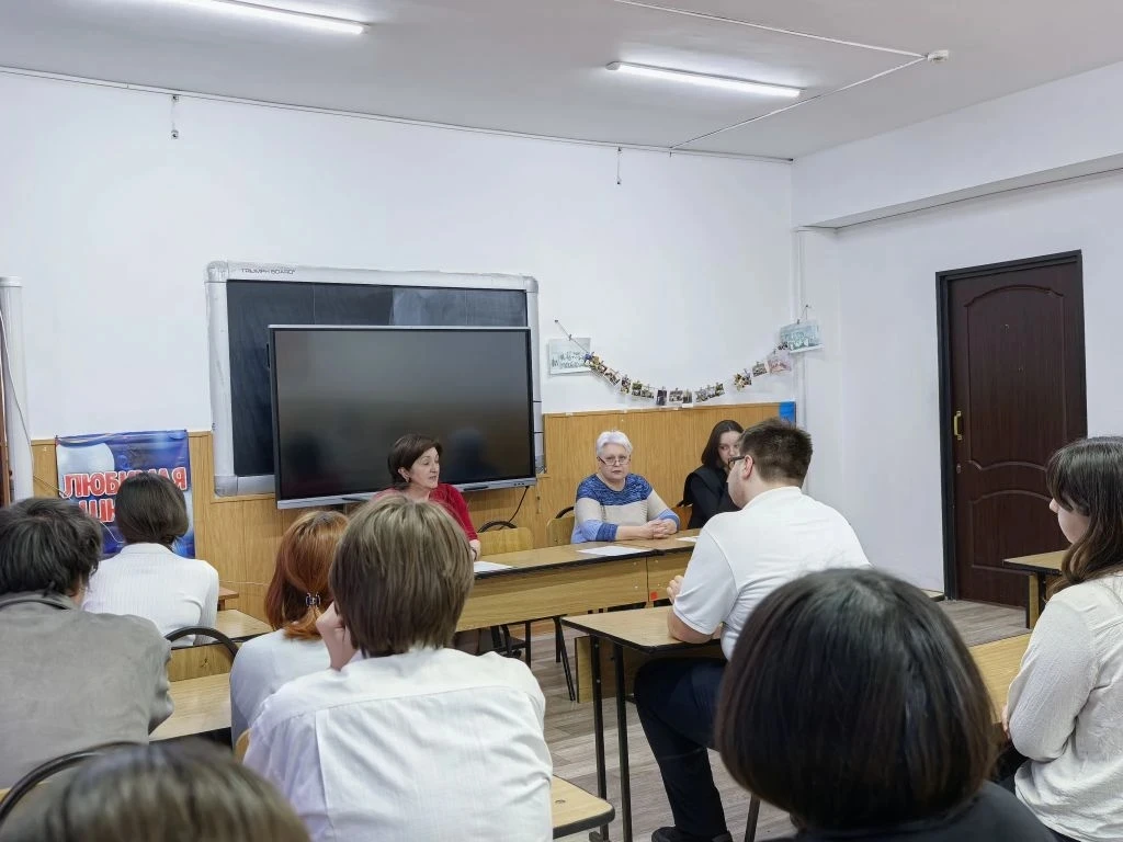 ✨ В нашей школе стартовала педагогическая группа для 9-х классов! ✨  13 апреля состоялось первое, вв