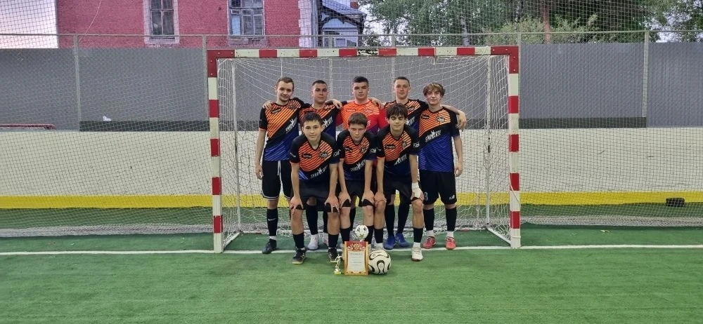21 мая завершился чемпионат округа по футболу в формате 6х6, собравший 6 команд. Шестое место заняли