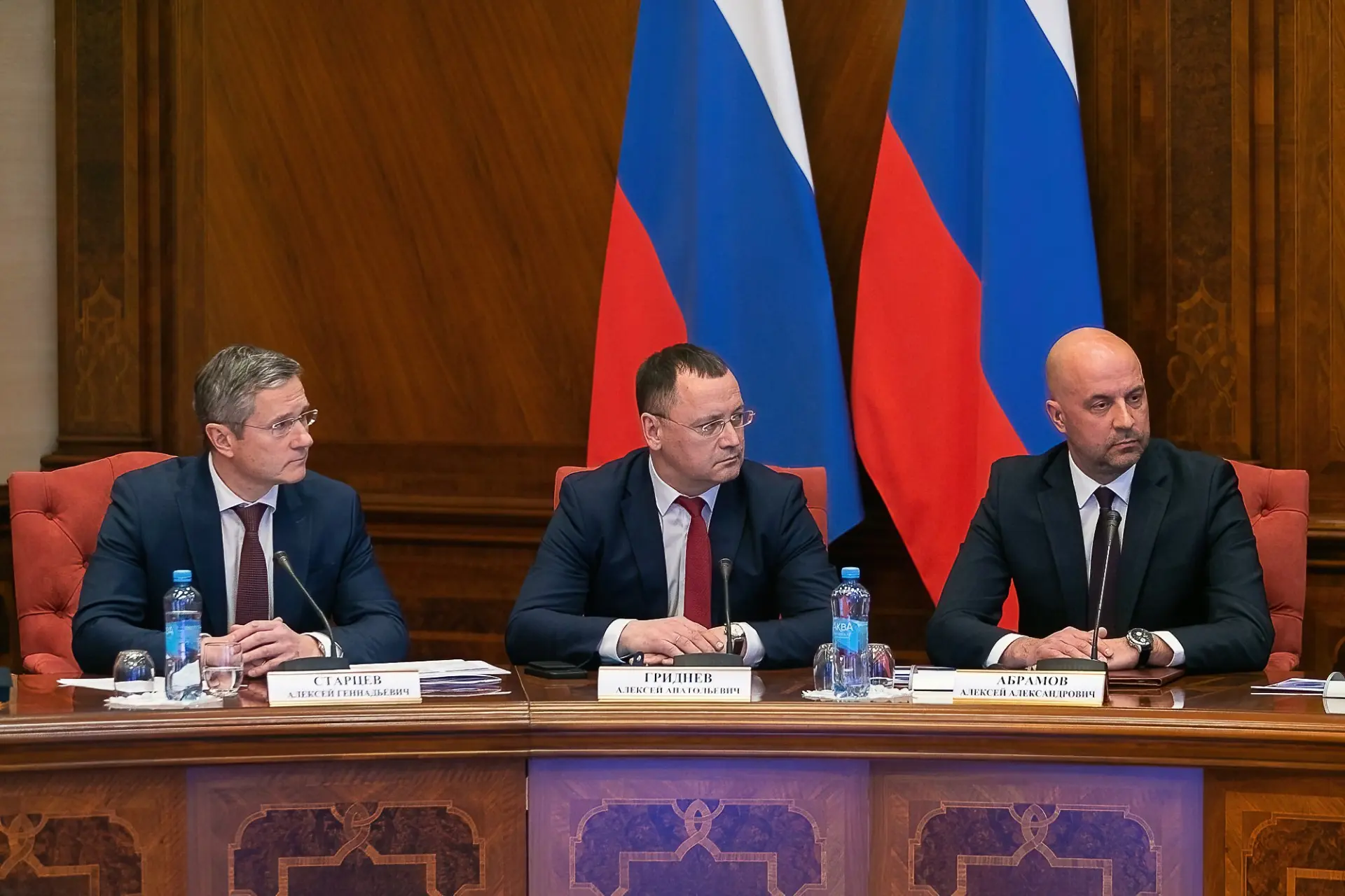 Правительство Коми и страховая компания «СОГАЗ» заключили соглашение о сотрудничестве.  Документ под