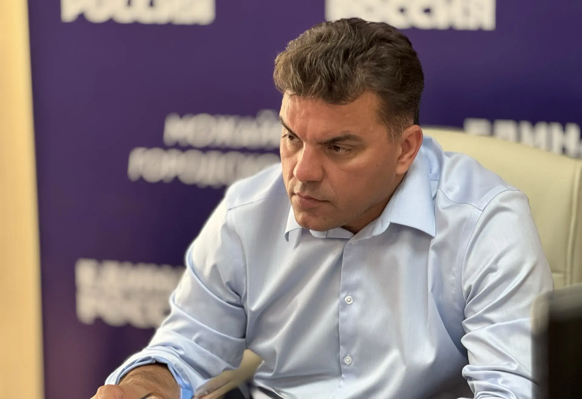 Провел прием в общественной приемной местного отделения партии «Единая Россия»

Встречи с людьми в т