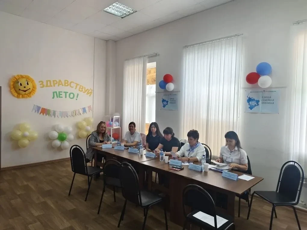 В преддверии празднования Дня защиты детей в ГБУ СО "Ленинский ЦСОН" начала работу Откр...