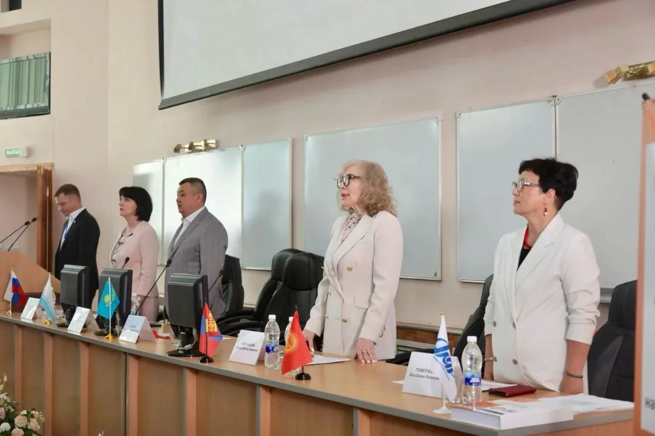 🎓 Региональная сессия Всероссийского форума преподавателей высшего образования «Академ...