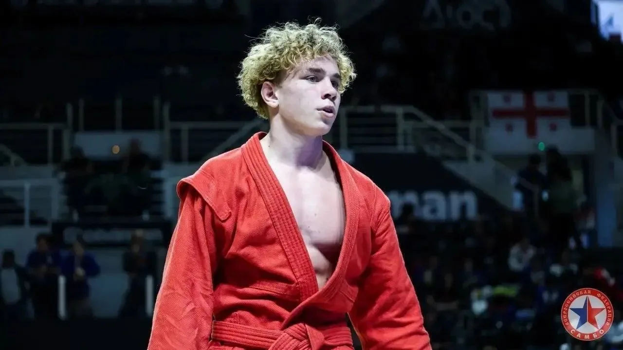 🥇 16-летний Ярослав Манжула из Кстова стал чемпионом мира по самбо
