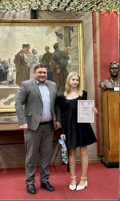 "ДОНОРСТВО У НАС В КРОВИ"🩸  🏆Мы поздравляем победительницу конкурса рисунков и логотипа донорского д