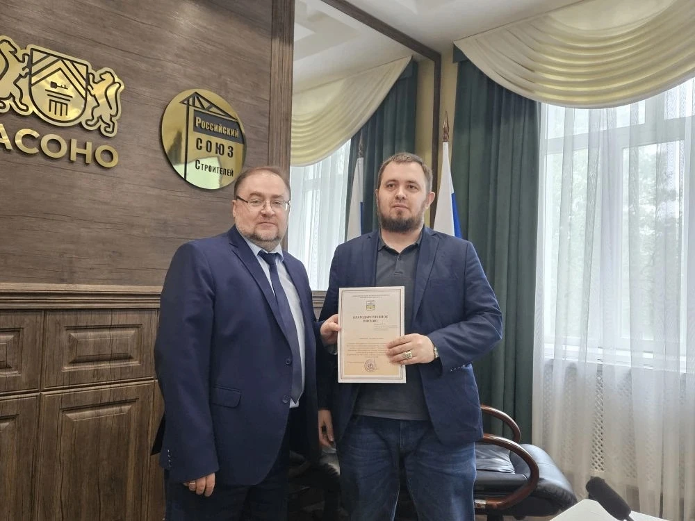 🏛️🥇Преподаватели и сотрудники отмечены за заслуги перед университетом

#нгасу #сибстрин #университ