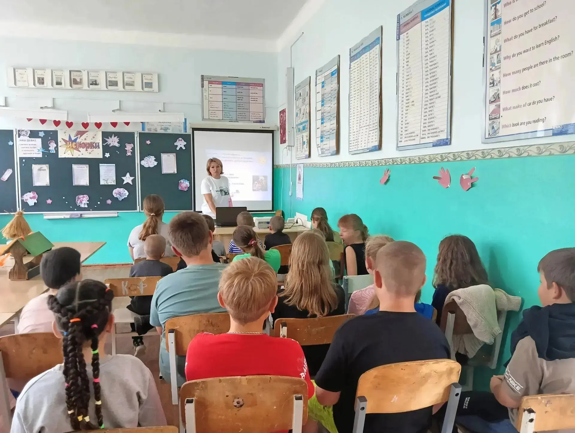 ❤️ДЕНЬ ДОБРЫХ ДЕЛ❤️
Сегодня в лагере дневного пребывания "Казачок" прошёл «День добрых дел». Програм