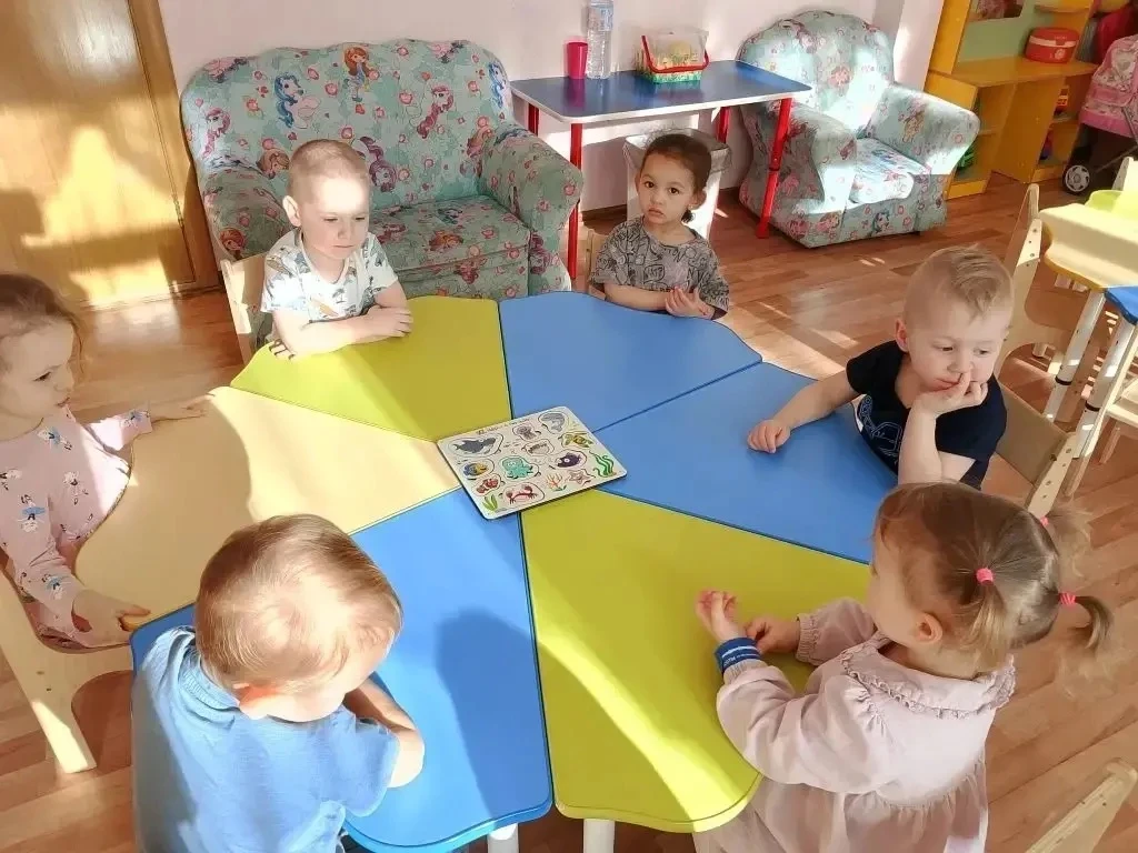 🎨ТВОРЧЕСКОЕ РАЗВИТИЕ ДЕТЕЙ!  В младшей группе по адресу: Большой Коптевский пр., 10, прошло занятие 