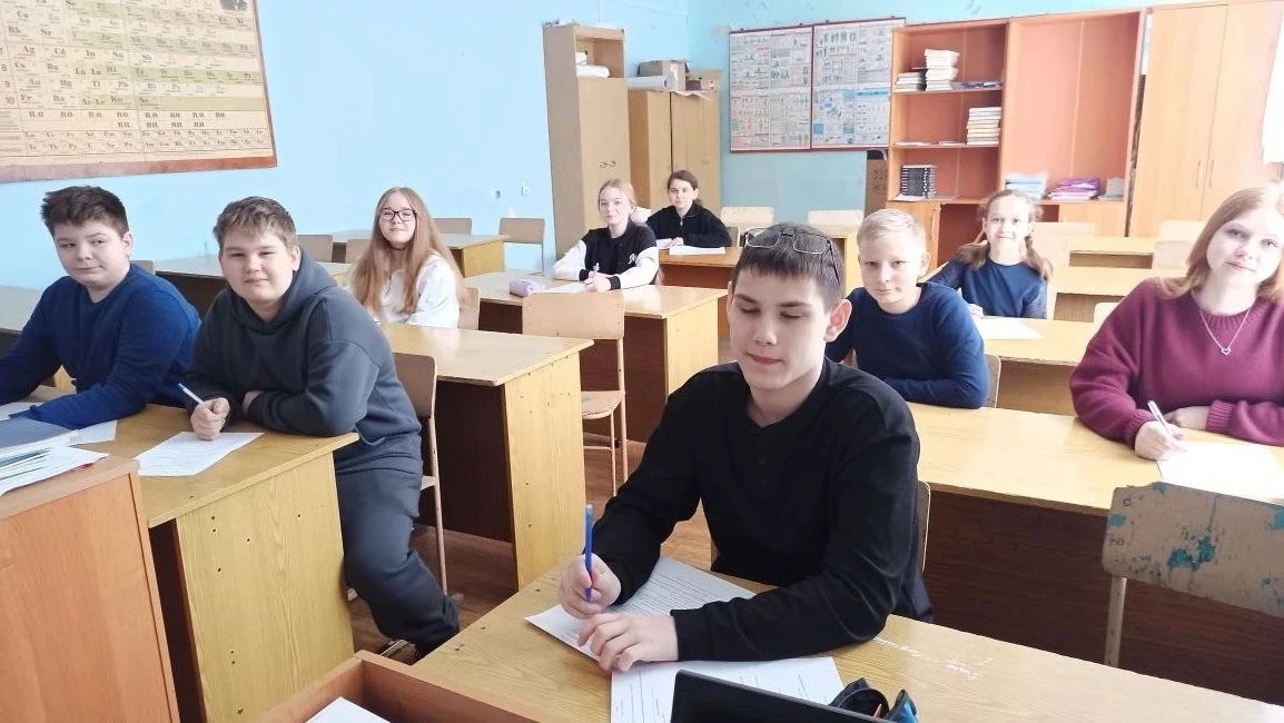 Обучающиеся 5,6 и 7 классов попробовали свои силы, участвуя в играх «Знатоки русского я...