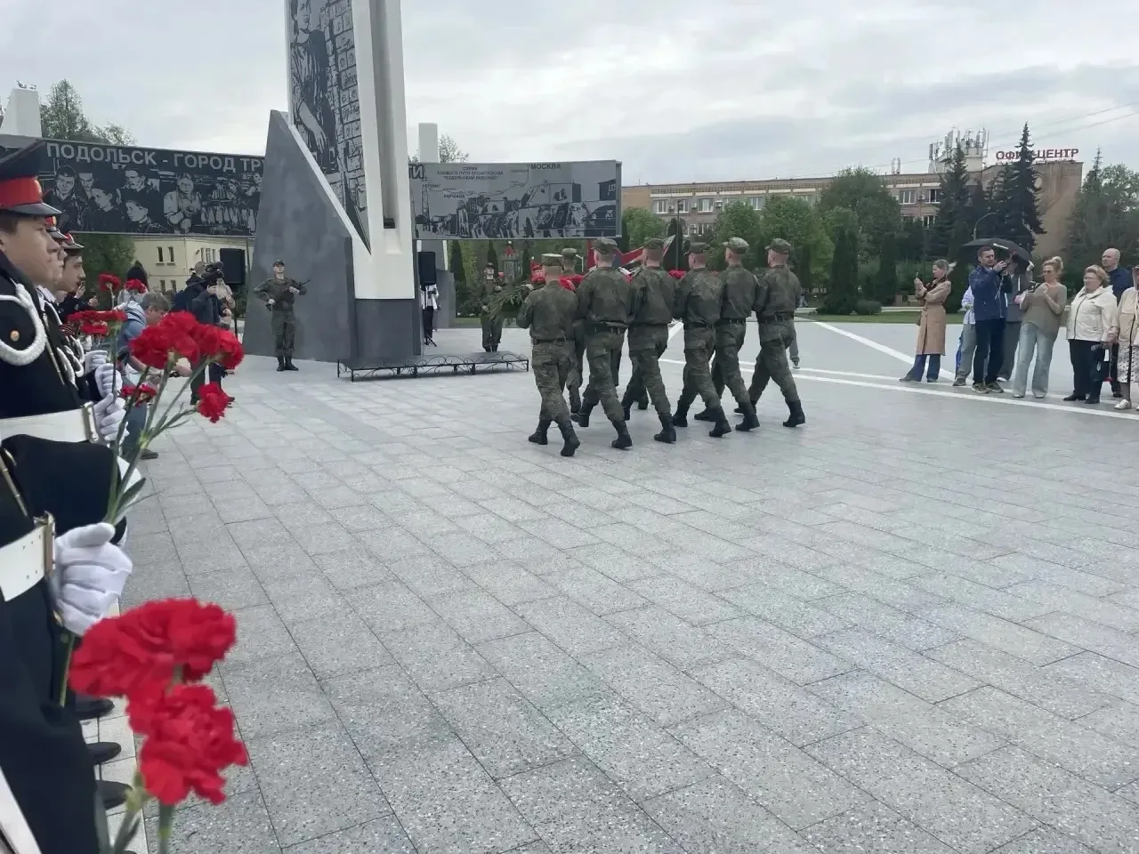 Сегодня, на кануне праздника великой Победы, кадеты и педагоги нашего лицея приняли участие в торжес