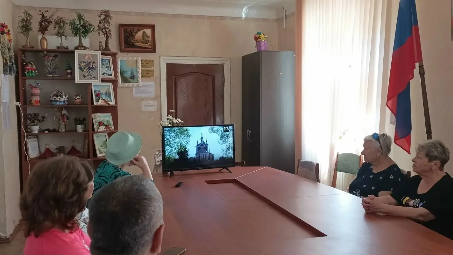 🇷🇺Слушатели Университета третьего возраста совершили виртуальное путешествие по Золотому кольцу Ро