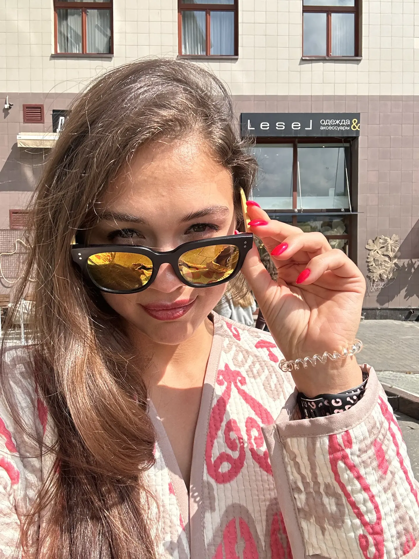 ЗАРАБАТЫВАТЬ В ОНЛАЙНЕ ЛЕГКО — это самая большая иллюзия, на которой зарабатывает инфобиз
