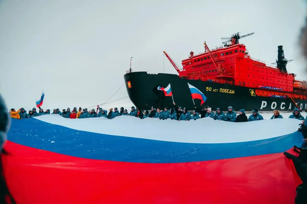 Завершилась стратегическая экспедиция победителей конкурса «Лидеры России. Команда» к С...