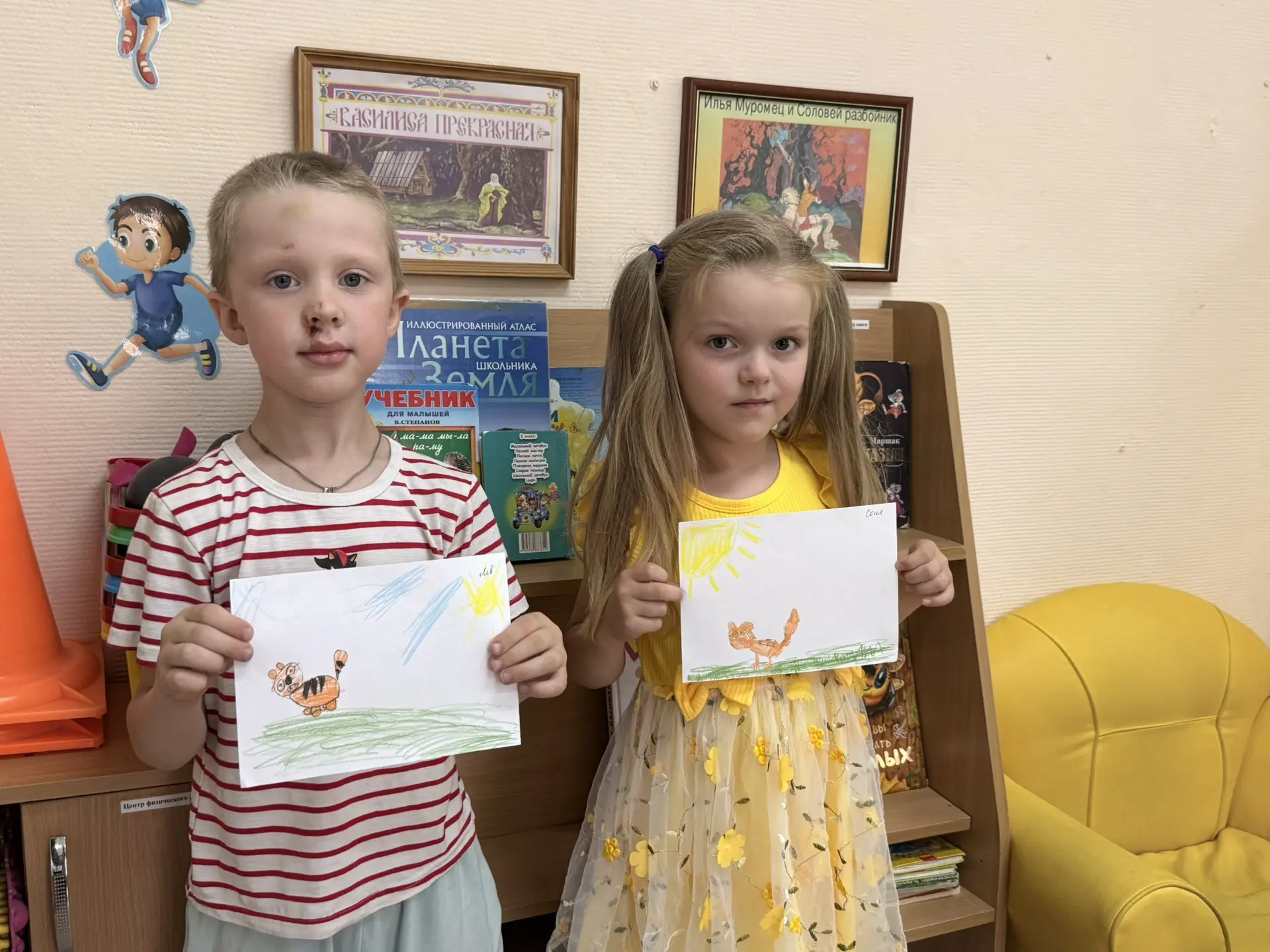 Тигриная грация, нарисованная художниками из группы «Васильки»

#ДеньТигра #Мадоу12Кемерово