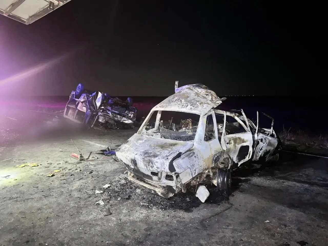 Два человека погибли и шестеро пострадали в ДТП в Самарской области.