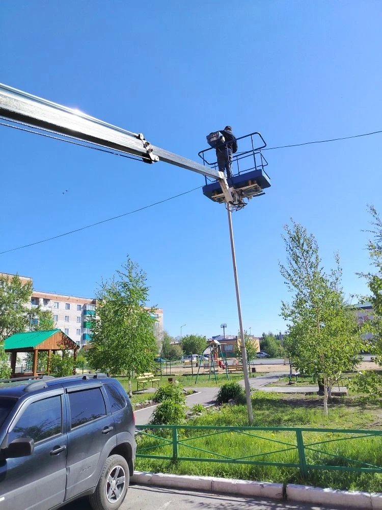 Замена светильников на придомовой территории на улице Союзная д. 27-31