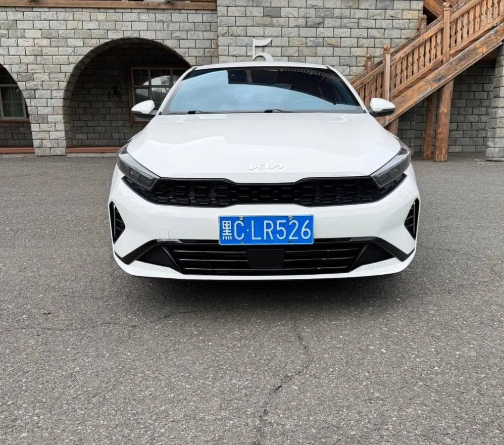 ✔️Доступен к заказу❗️

⚡️Курс 11.67⚡️ 

🇨🇳KIA K3
🔹2022год|2wd
🔹1500 см |115л.с
🔹Комплектация: L