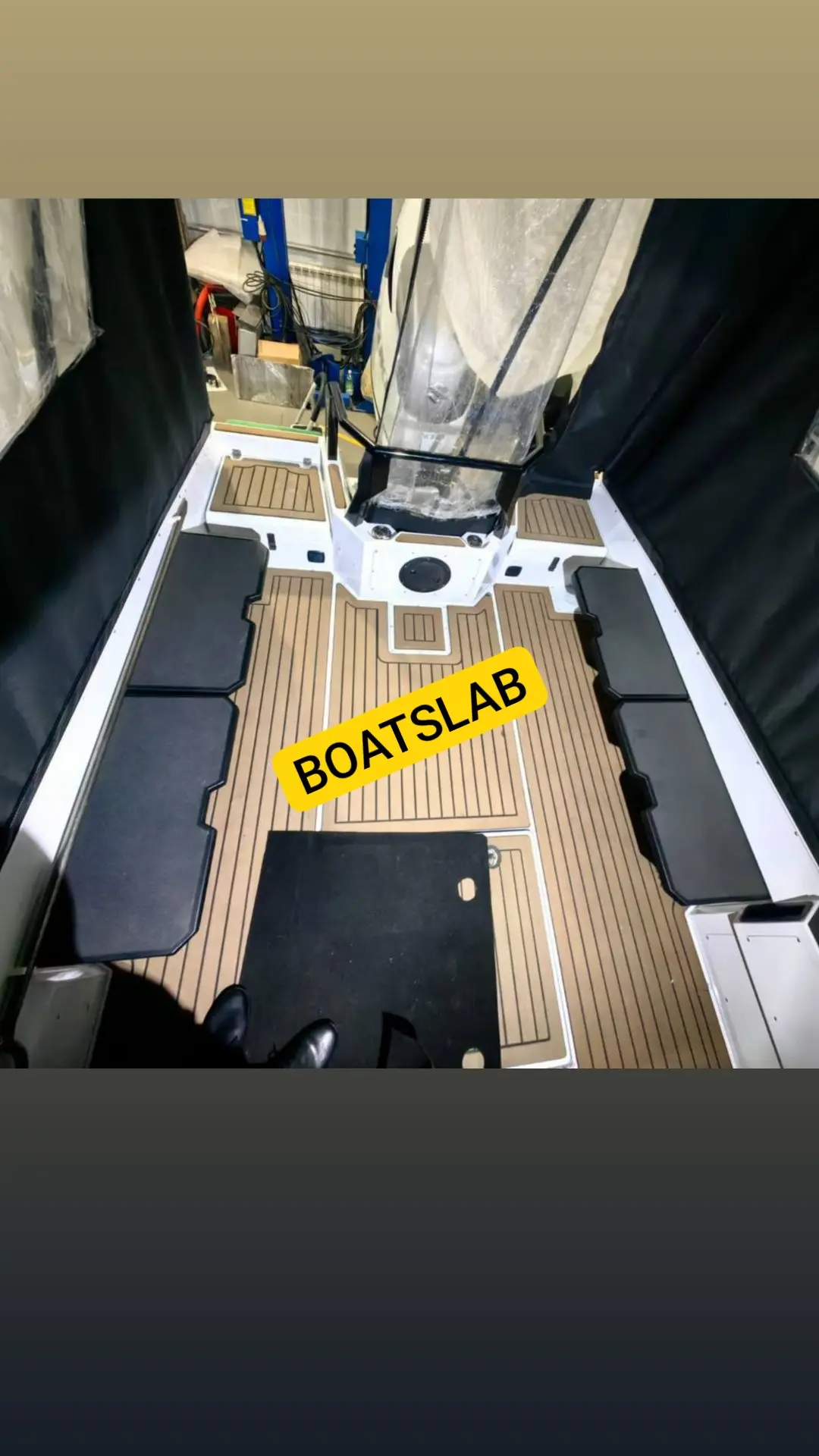 Сегодня взяли в работу два проекта на переоборудование

Первый -  VOYAGER 800 CABIN 

Задача увеличи