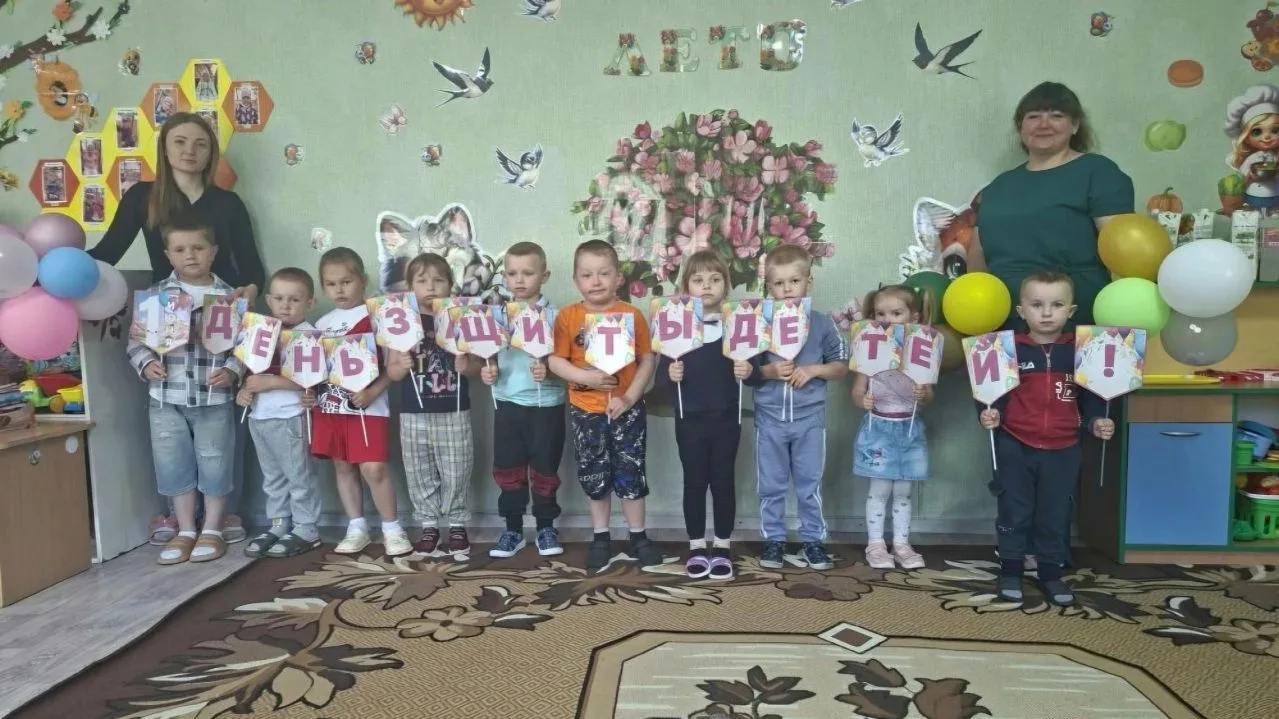 💫 Игровой флешмоб «Я, ты, он, она — вместе целая страна» в детском саду!