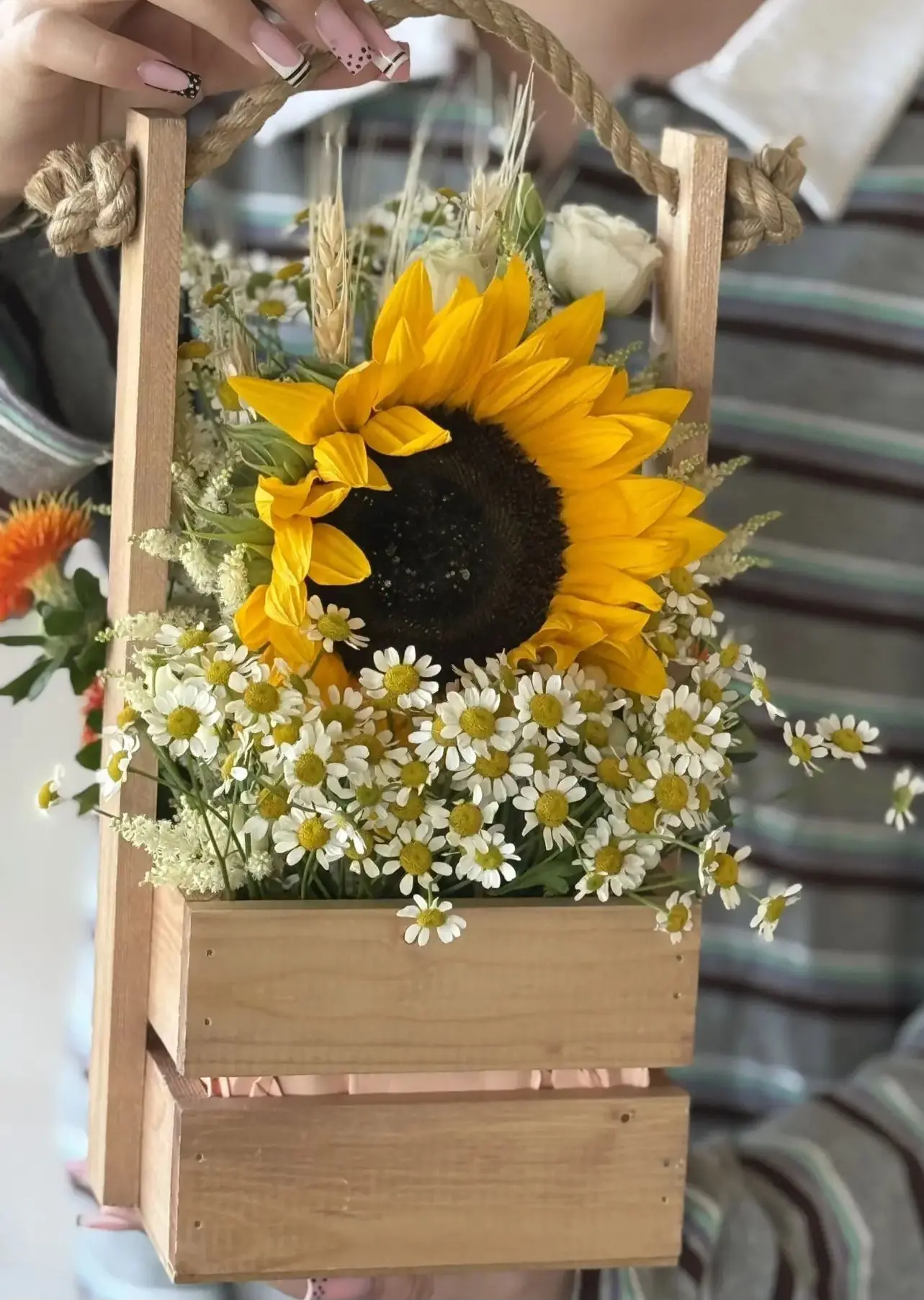 Цветочные композиции,которые с двух сторон сделаны по-разному🌸🩷🌸