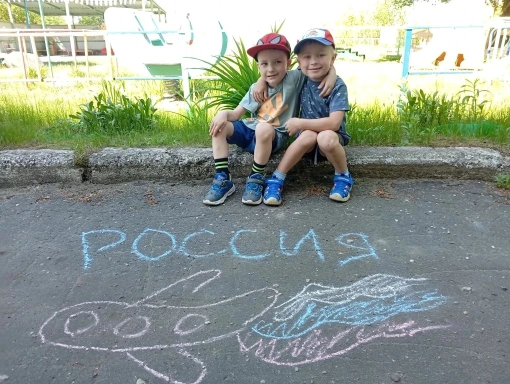 🌞РУБРИКА "ЛЕТО В ДЕТСКОМ САДУ "🌿

Лето — это маленькая жизнь, особенно для наших деток! В нашем са