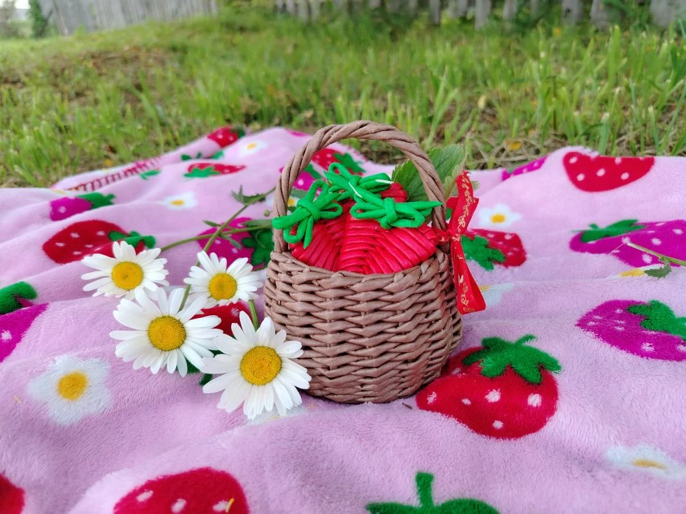 Разбор клубнички №1: Мария Галкина

Кураторы сразу отметили красивую форму ягодки — клубничка получи