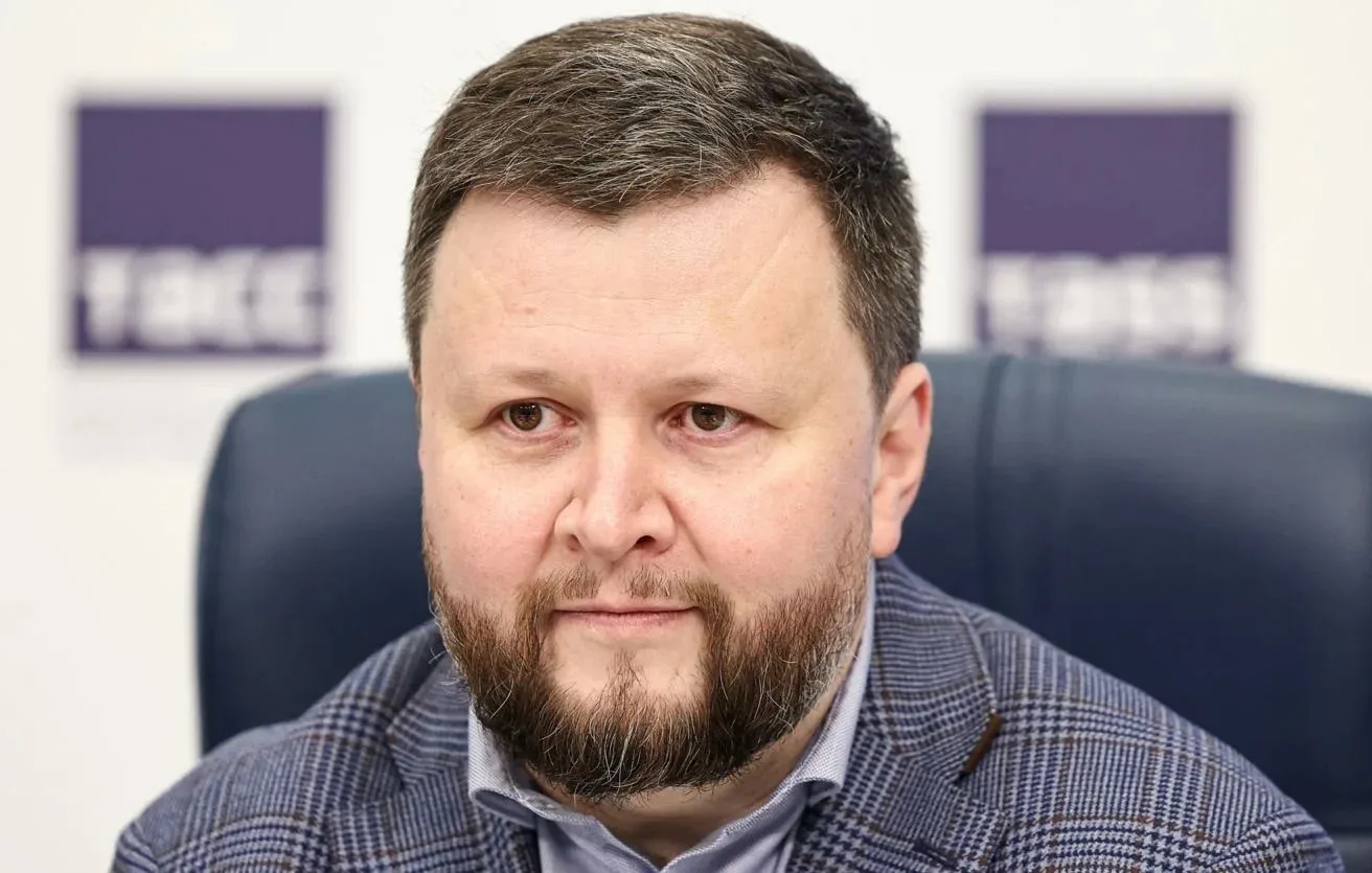 ✅ Ветераны СВО сделают Госдуму более быстрой и решительной — мнение эксперта

🔘 Политолог Дмитрий Е