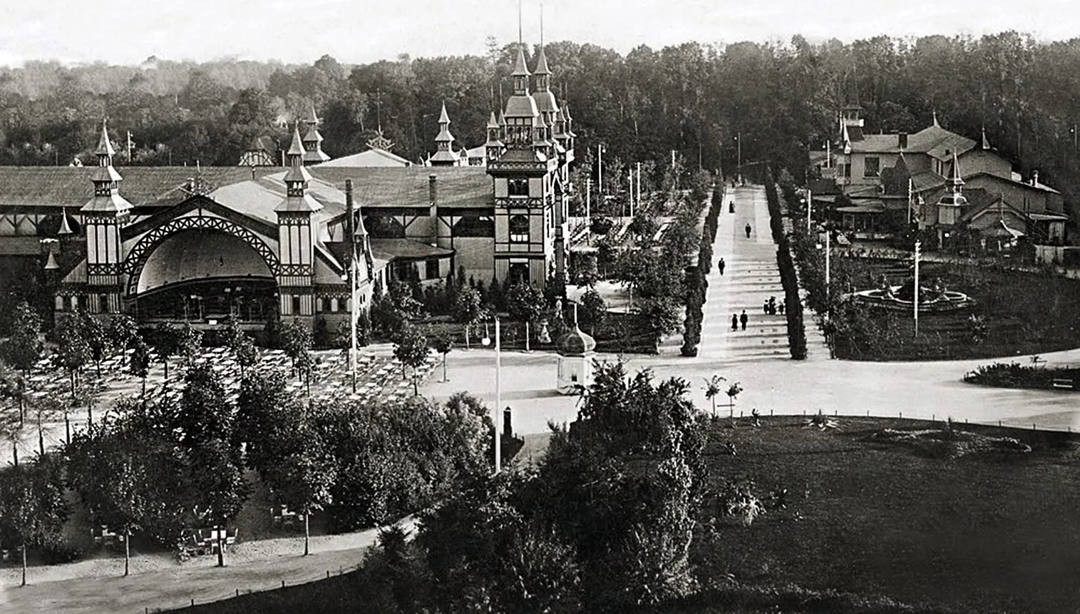 21 мая 1896 года открыл свои ворота для всех жителей и гостей города Кенигсбергский зоо...