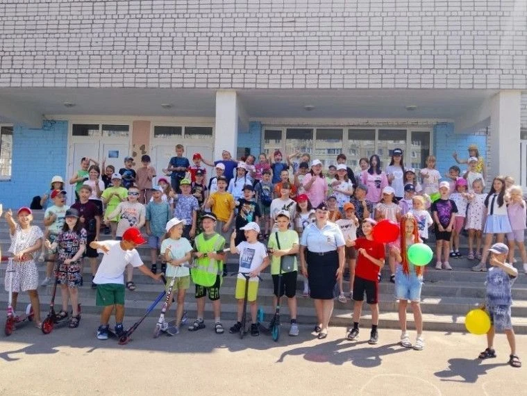 ‎Курчатовская Госавтоинспекция продолжает проводить занятия в пришкольных лагерях. Очередная встреча