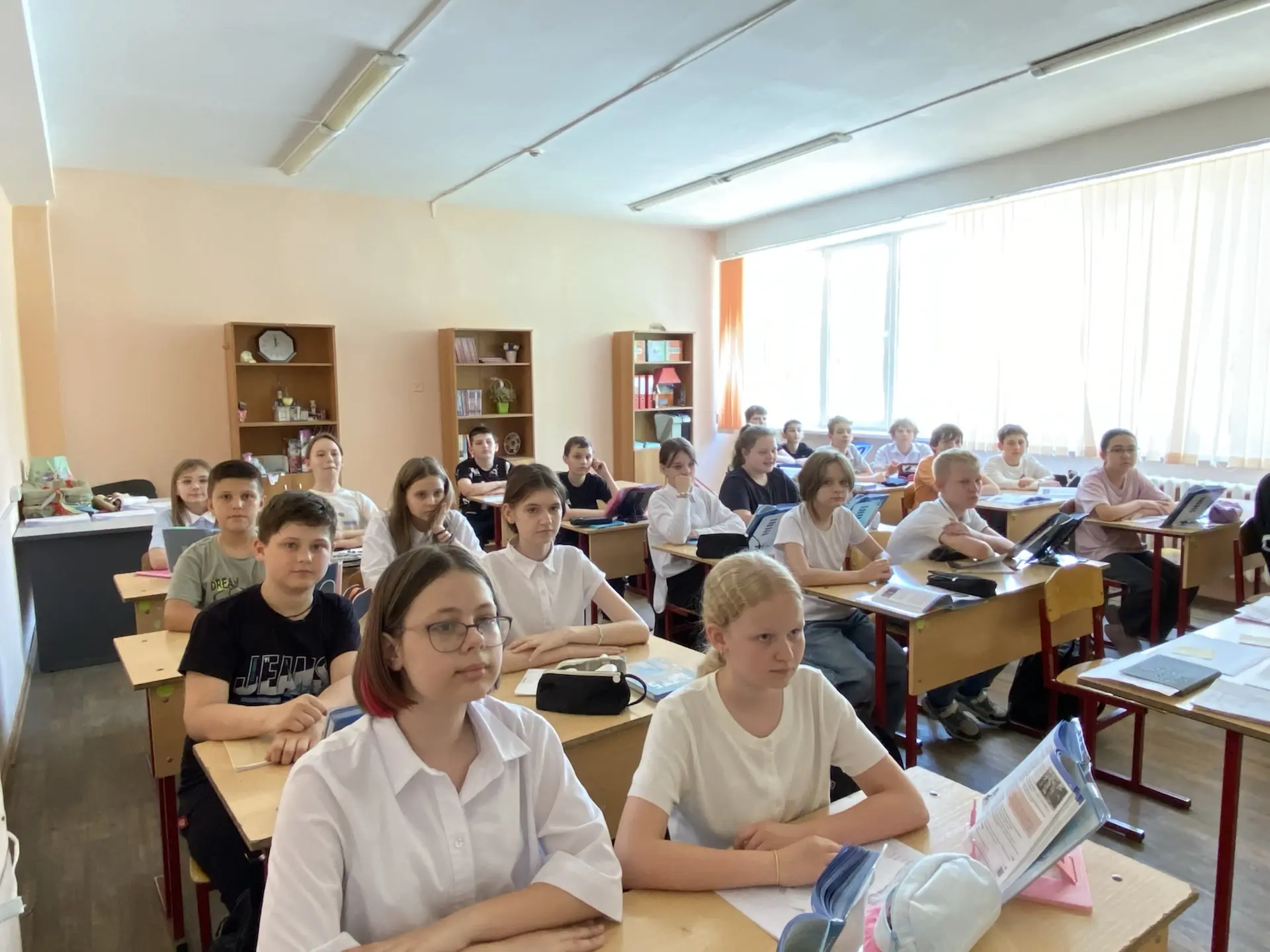 ✨ Классные часы о важном ✨  В школе прошли тематические классные часы по темам: «Жизнь как ценность»