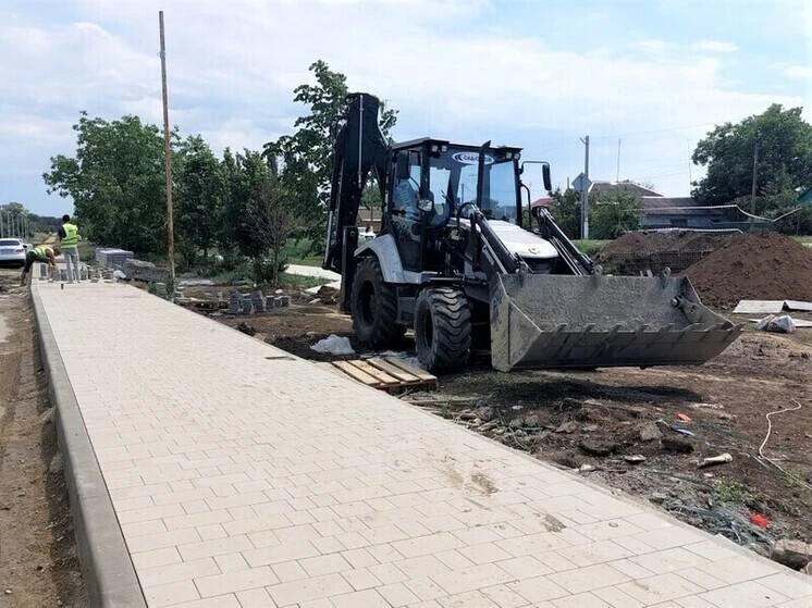 В Старощербиновской благоустраивают зону отдыха площадью почти 2 га