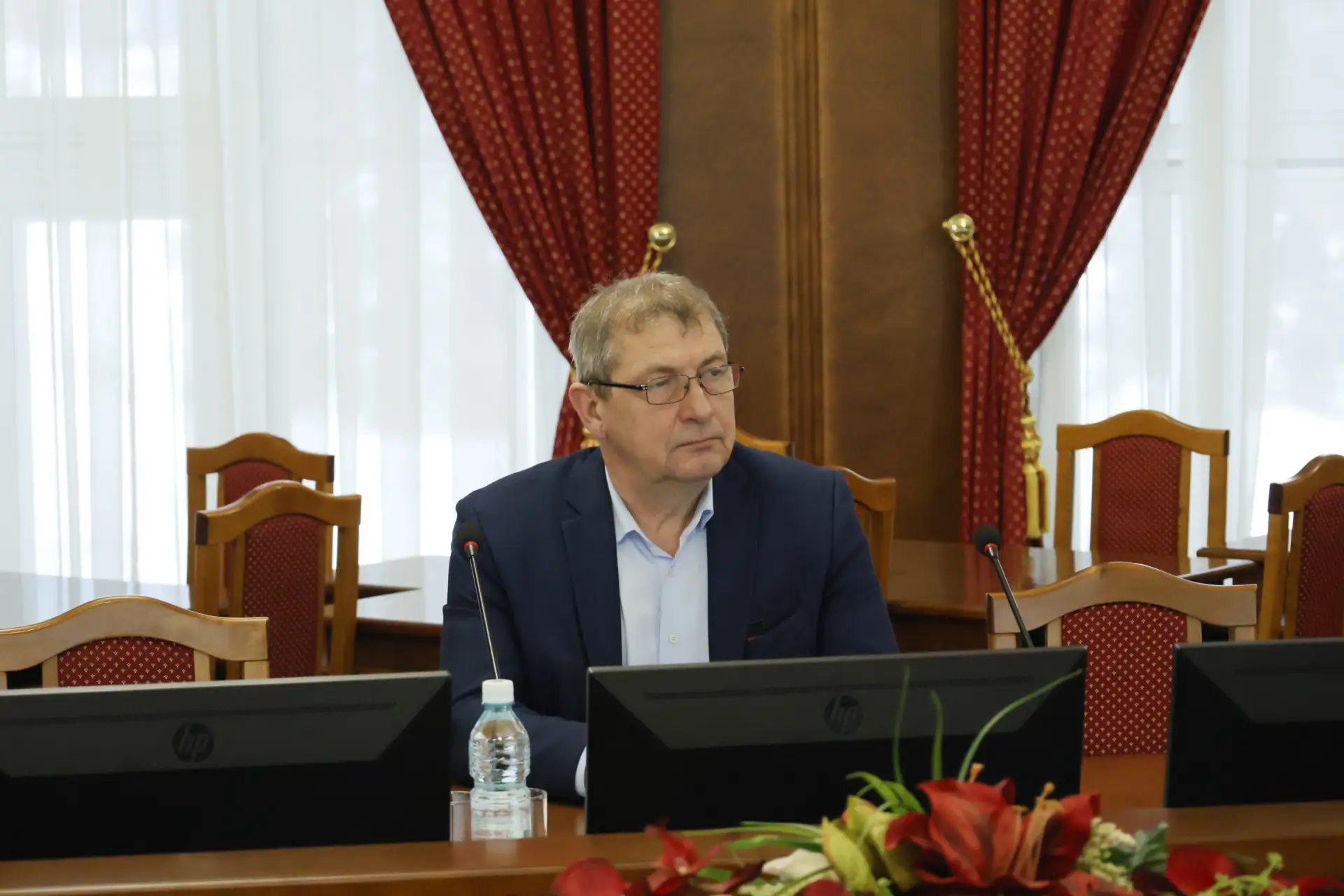 Формирование комфортной среды: сотрудники КСП Новосибирской области приняли участие в р...