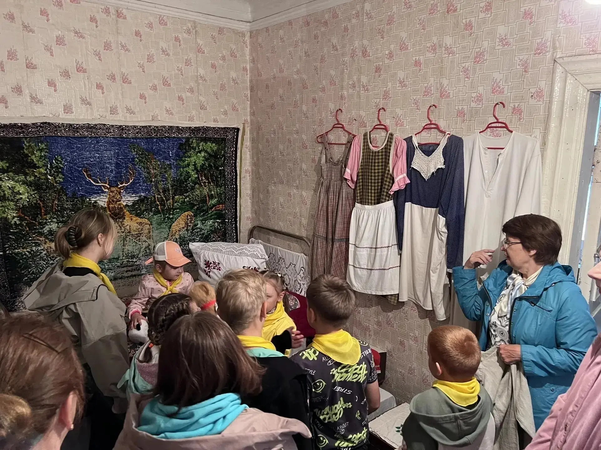 В деревне Бекетовская есть что посмотреть, например, в одном из зданий усадьбы Менжинского находится