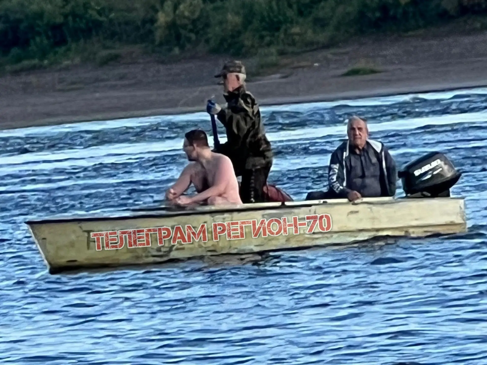 💪 В Томске инспектор ГИМС МЧС России в свой выходной спас тонущего мужчину.