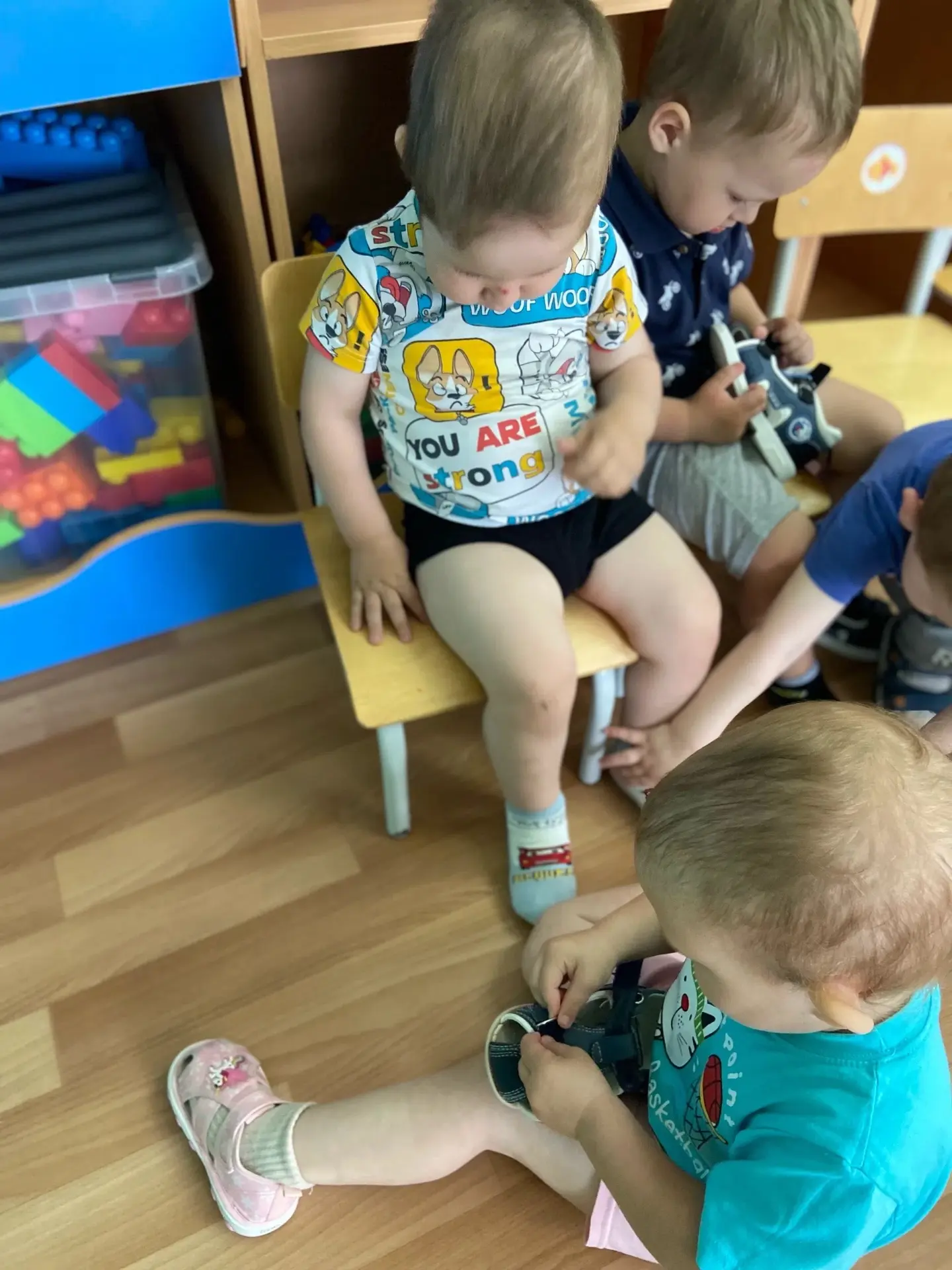 Лето, дружба и маленькие добрые дела!

🌞Лето в детском саду — это особенное время. Время беззаботно