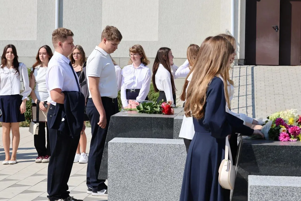 Сохраняя связь поколений: Урок памяти в Репьёвском краеведческом музее