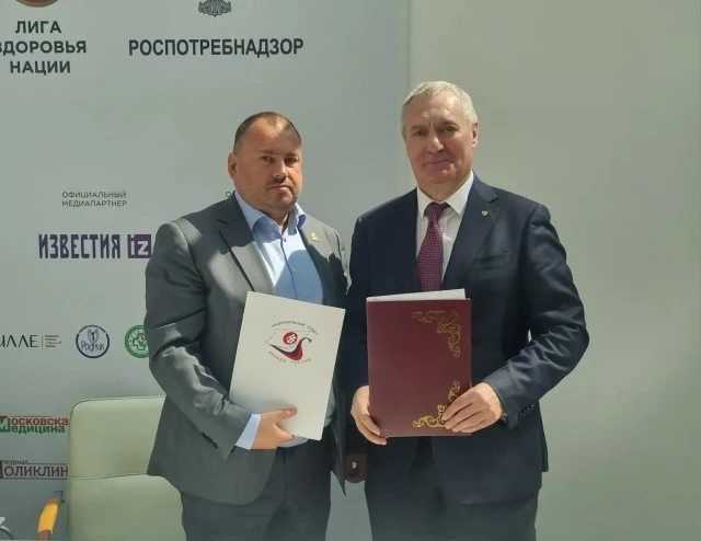 Александр Смирнов выступил на форуме «Здоровье нации» с докладом о доступном адаптивном спорте На XX