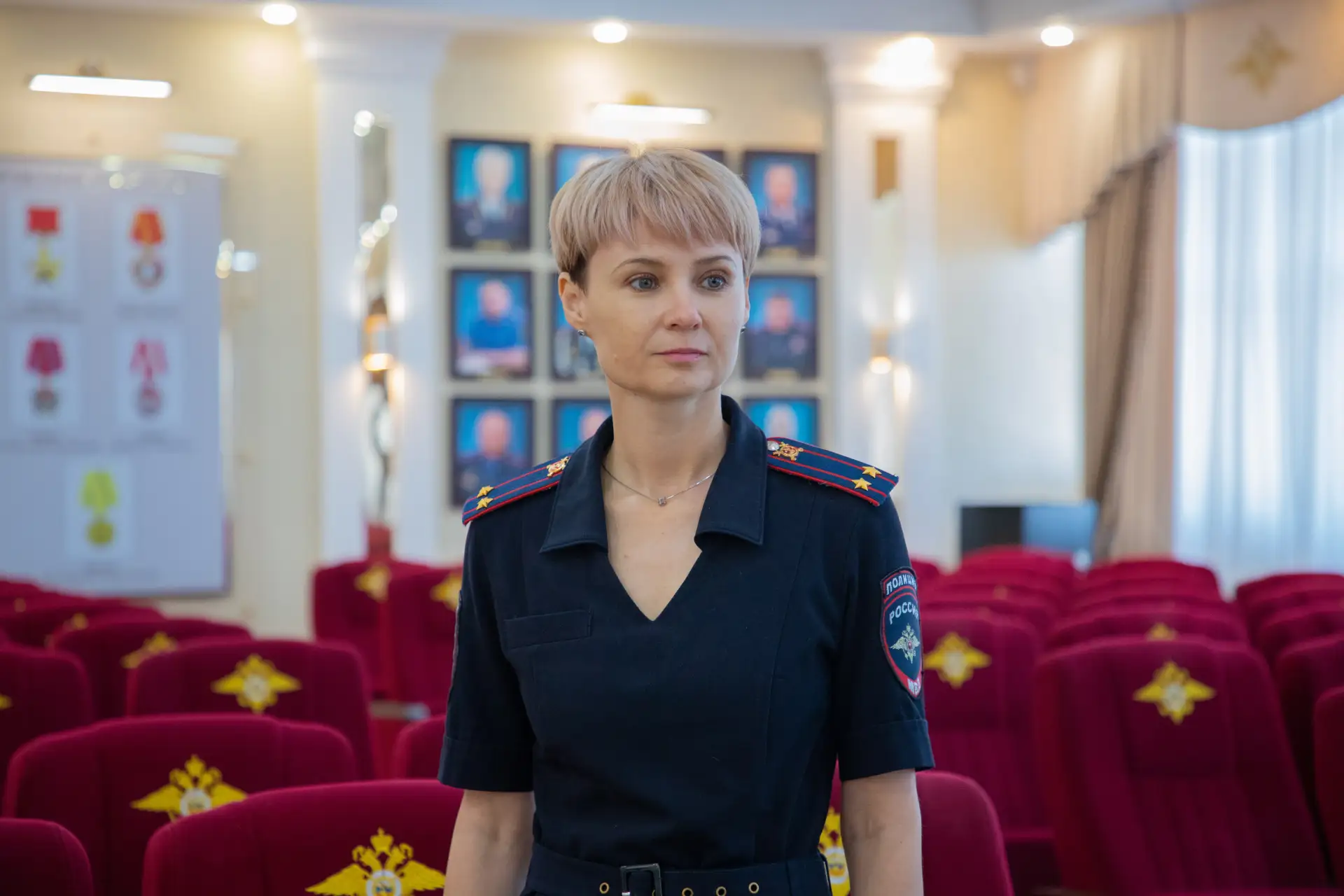 Начальник Севастопольской полиции Сергей Сигунов представил личному составу нового руководителя отде