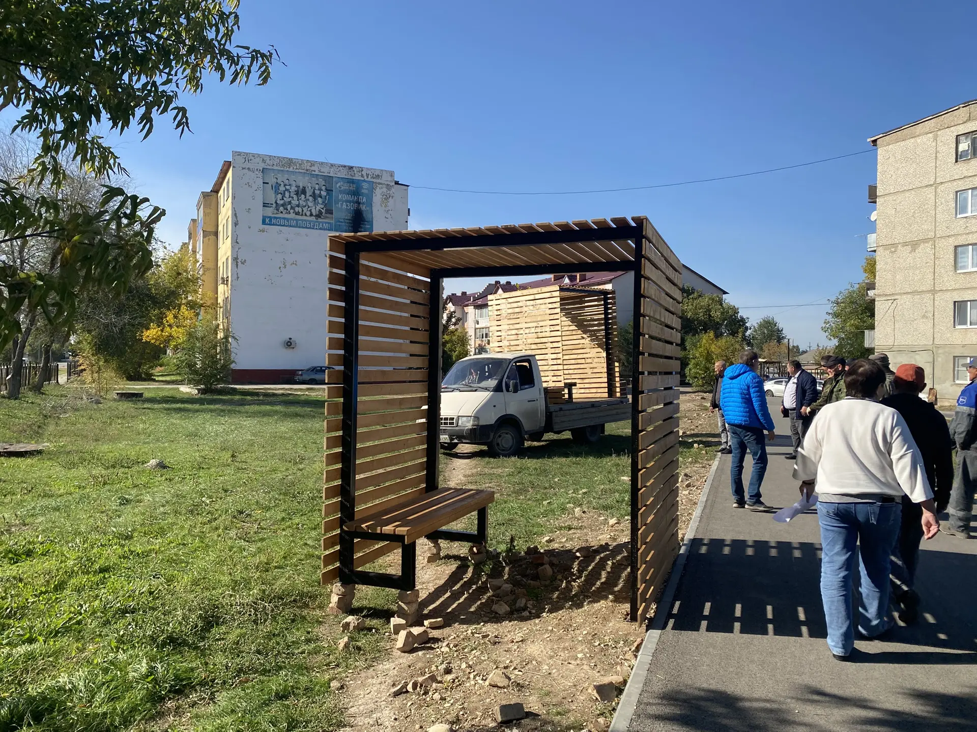В рамках программы «Формирование комфортной городской среды» на новой благоустроенной п...