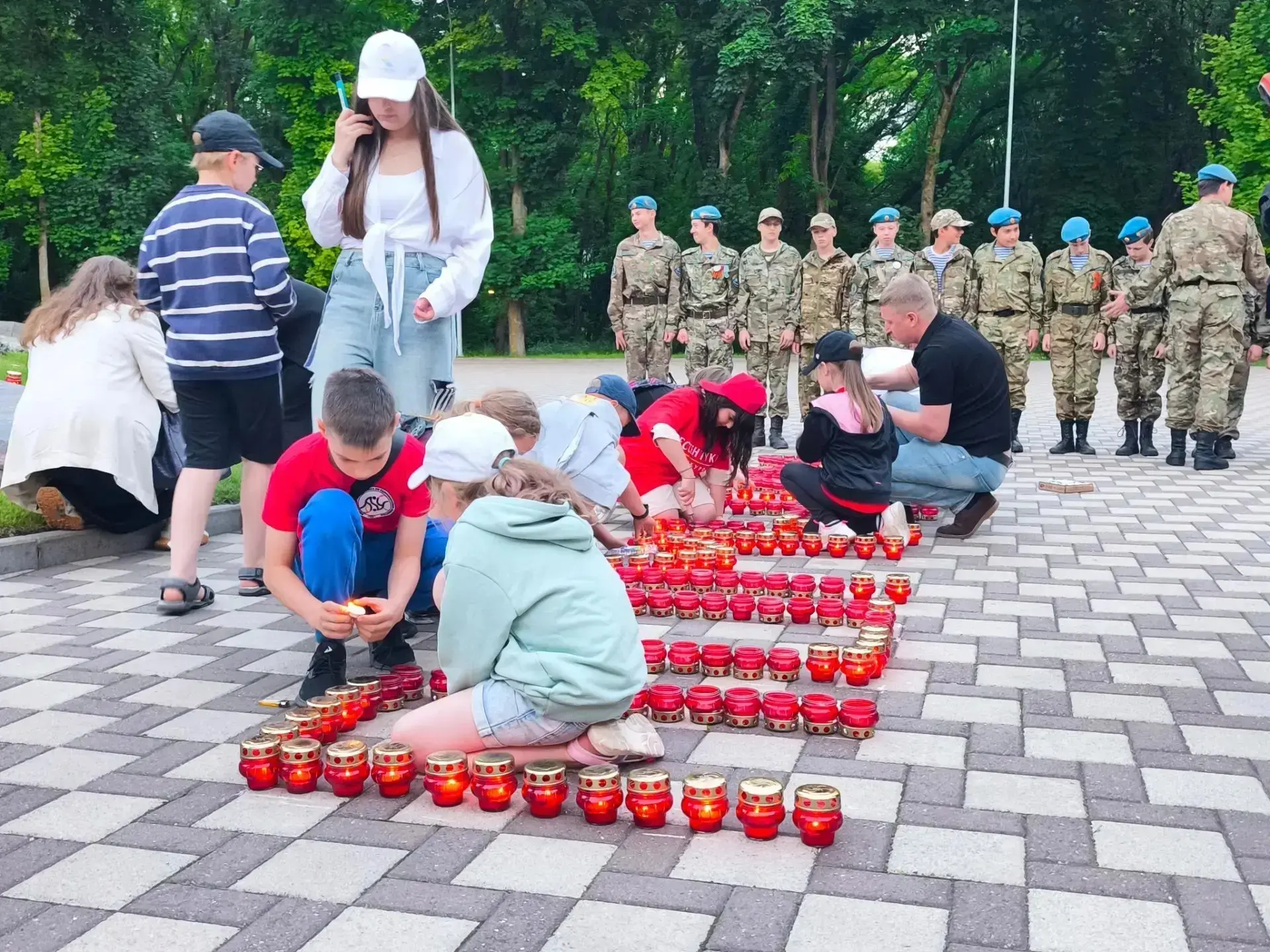 📢🕯️22 июня состоялась Всероссийская акция "Свеча памяти", посвящённая Дню памяти и скорби.

20:00 